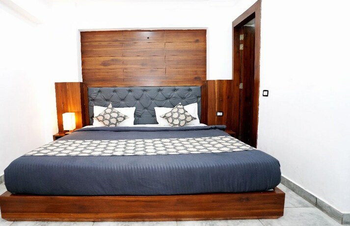 Imagen de la habitación del Hotel The Yachi's. Foto 11