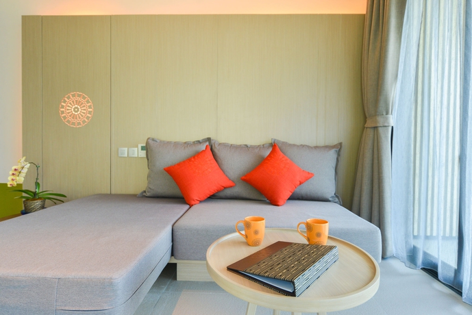 Imagen de los interiores del Hotel The Yama Phuket. Foto 12