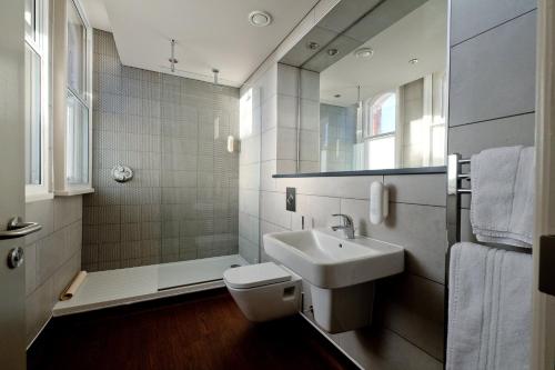 Imagen de la habitación del Hotel The Yarborough Wetherspoon. Foto 7