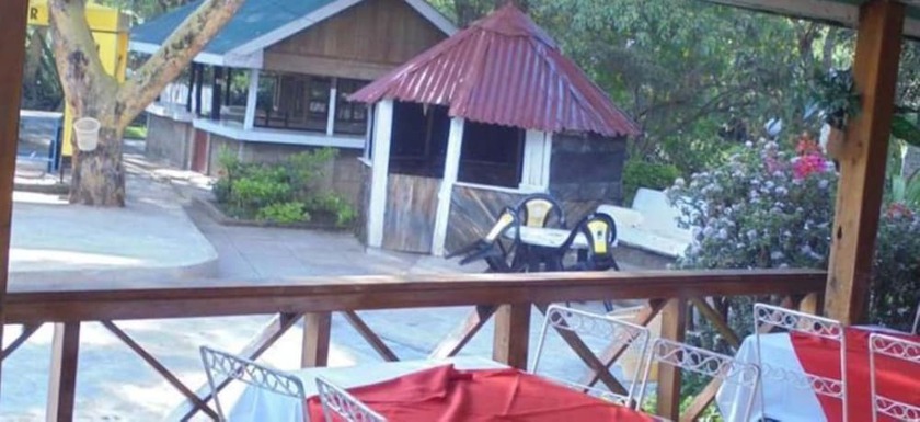 Imagen de los exteriores del Hotel The Yellow Green. Foto 17