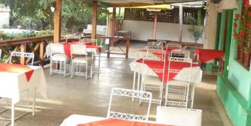 Imagen del bar/restaurante del Hotel The Yellow Green. Foto 6