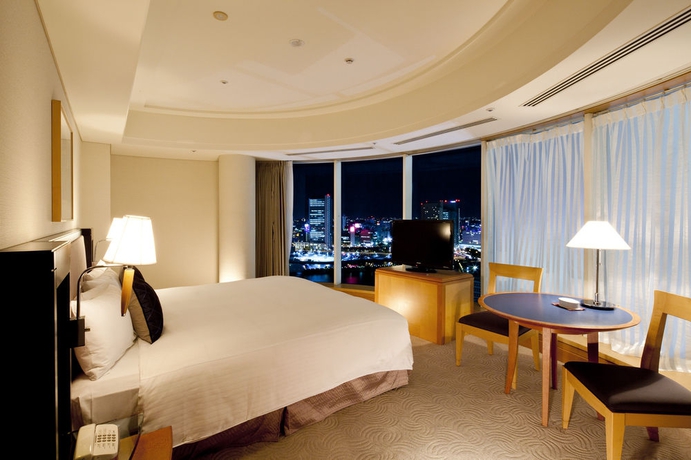 Imagen de la habitación del Hotel The Yokohama Bay Tokyu. Foto 11