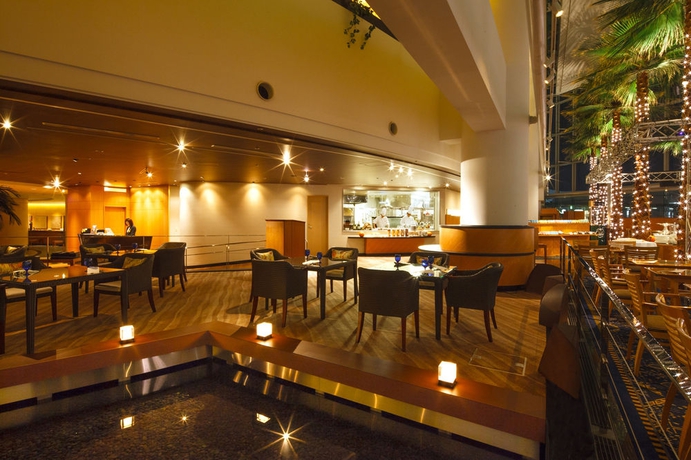 Imagen del bar/restaurante del Hotel The Yokohama Bay Tokyu. Foto 6