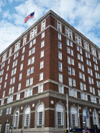 Imagen general del Hotel The Yorktowne, Tapestry Collection by Hilton. Foto 4