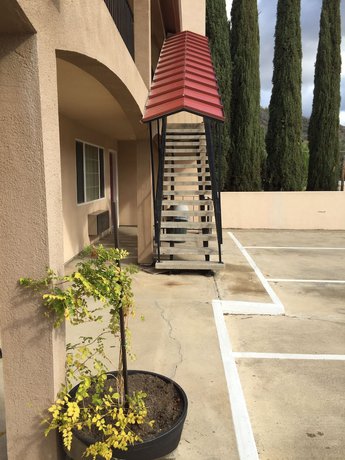 Imagen de los interiores del Hotel The Yosemite Inn. Foto 12