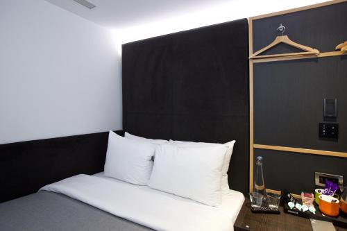 Imagen de la habitación del Hotel The Z Hotel Trafalgar. Foto 4