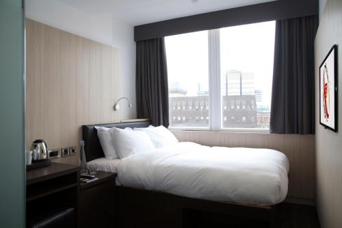 Imagen de la habitación del Hotel The Z Liverpool. Foto 7