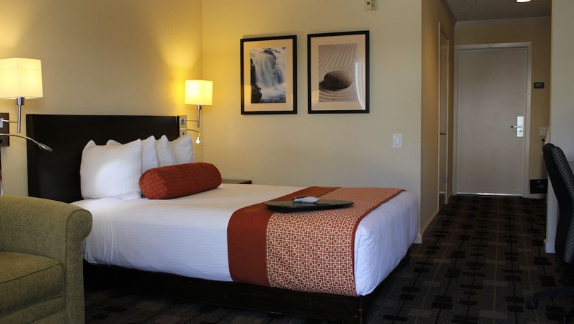 Imagen de la habitación del Hotel The Zen Palo Alto. Foto 15