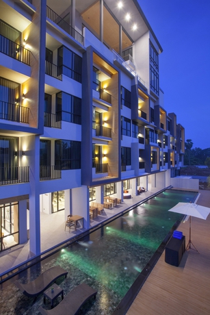 Imagen de la piscina del Hotel The Zense Boutique. Foto 15