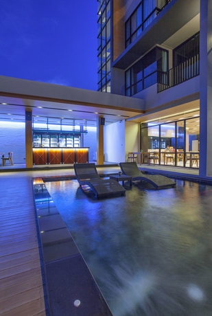 Imagen de la piscina del Hotel The Zense Boutique. Foto 17
