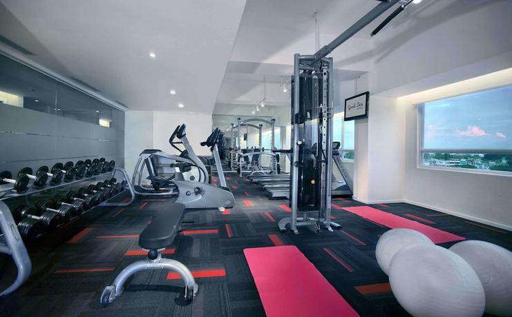 Imagen de los interiores del Hotel The Zhm Premiere Dh Grand Zuri Padang - Chse Certified. Foto 14