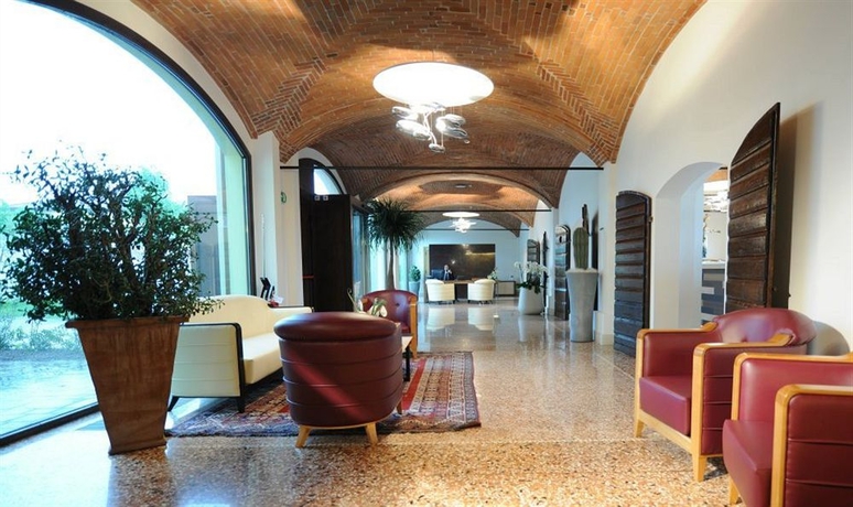 Imagen de los interiores del Hotel The Ziba and Spa. Foto 14