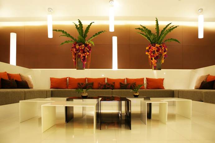 Imagen del bar/restaurante del Hotel The Zign Pattaya. Foto 6