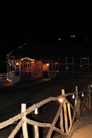Imagen de la habitación del Hotel The Zukhara - A Luxury Glamping Dome Resort in Narkanda. Foto 12