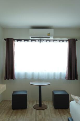 Imagen general del Hotel The charlotte smart hotel lopburi. Foto 12