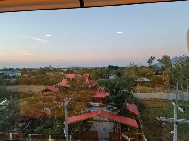 Imagen general del Hotel The charlotte smart hotel lopburi. Foto 32