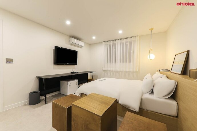Imagen de la habitación del Hotel The first hotel. Foto 17