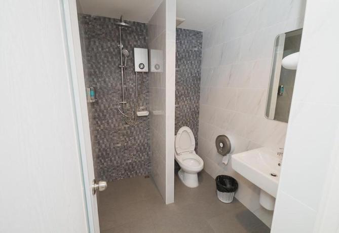 Imagen de la habitación del Hotel The y smart hotel. Foto 12