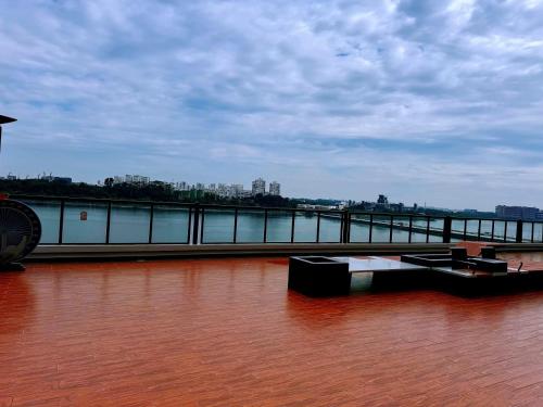 Imagen general del Hotel TheBess Tokyo is located adjacent to Singapore and offers a sea viewIt is a family business sm. Foto 8