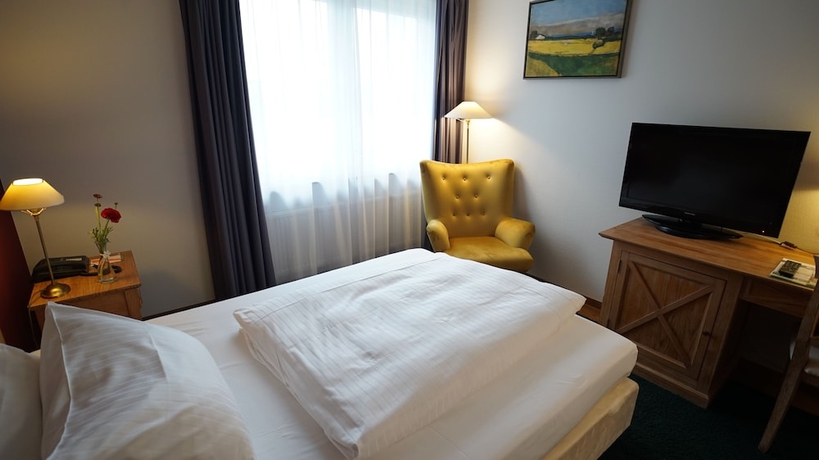 Imagen de la habitación del Hotel TheGreatNorth - HolstenTherme Resort. Foto 5