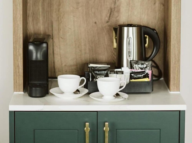 Imagen de la habitación del Hotel TheHillbrookSherborne. Foto 6