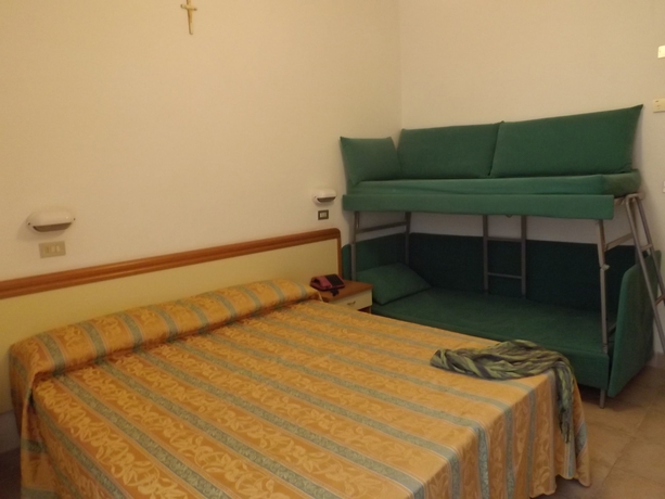 Imagen de la habitación del Hotel Thea, Bellaria-Igea Marina. Foto 4