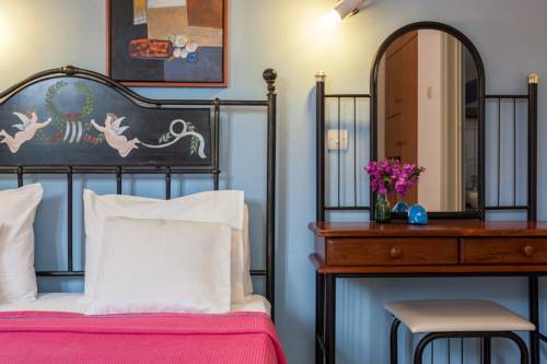 Imagen de la habitación del Hotel Thea Home. Foto 5