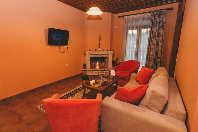 Imagen general del Hotel Thea Mainalou. Foto 13