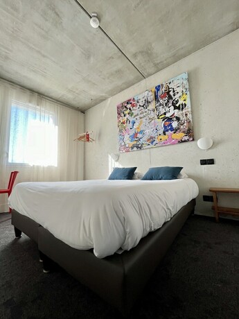 Imagen de la habitación del Hotel Th&eacute;o H&ocirc;tel Limoges, The Originals City. Foto 19