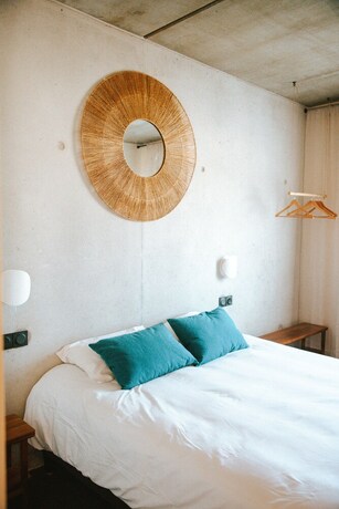 Imagen de la habitación del Hotel Th&eacute;o H&ocirc;tel Limoges, The Originals City. Foto 20