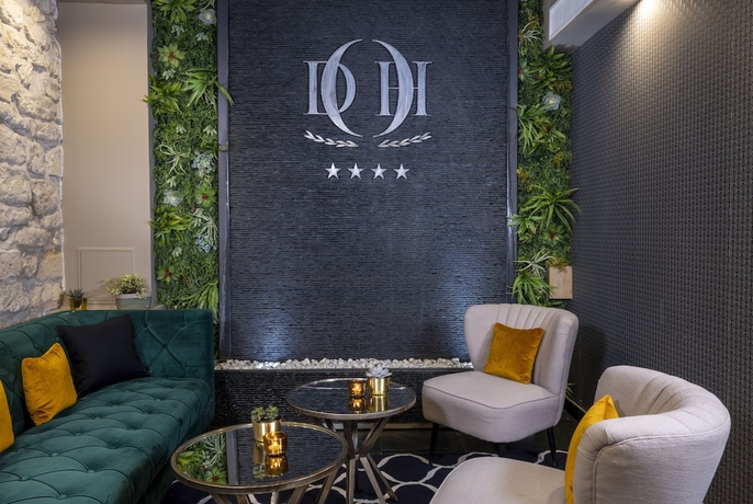 Imagen de los interiores del Hotel Théorème. Foto 17