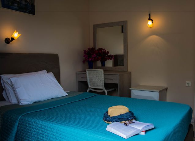 Imagen de la habitación del Hotel Theano. Foto 2