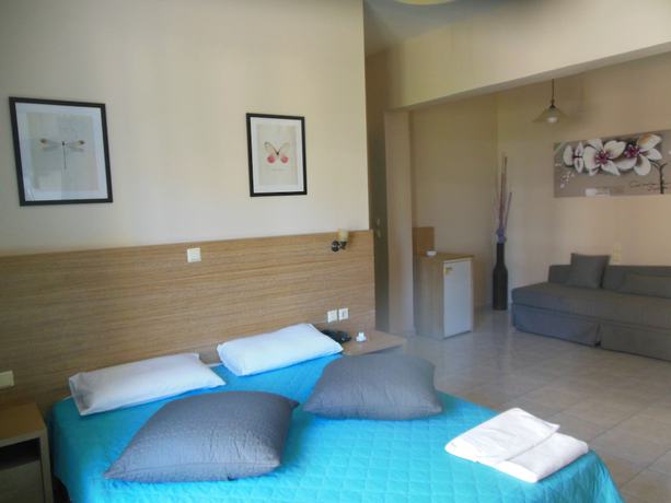 Imagen de la habitación del Hotel Theano. Foto 14