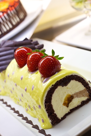 Imagen del bar/restaurante del Hotel Theartemis Palace. Foto 3