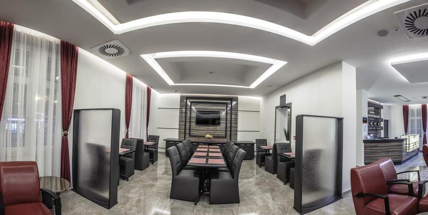 Imagen de los interiores del Hotel Theater Belgrade. Foto 16