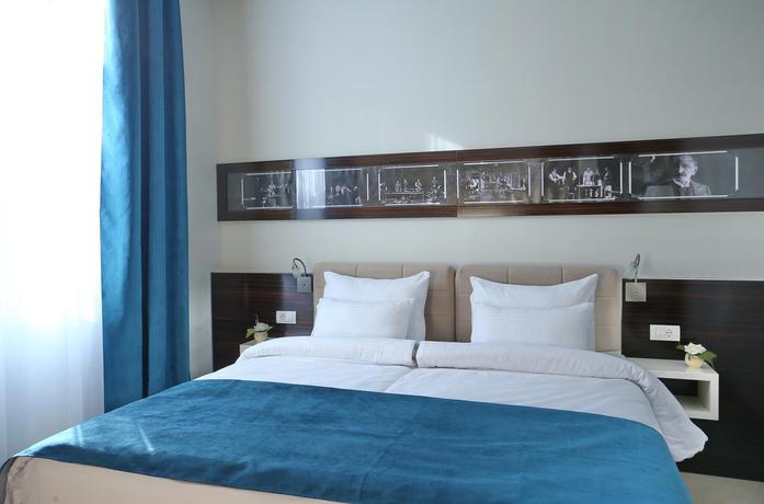 Imagen de la habitación del Hotel Theater Belgrade. Foto 7