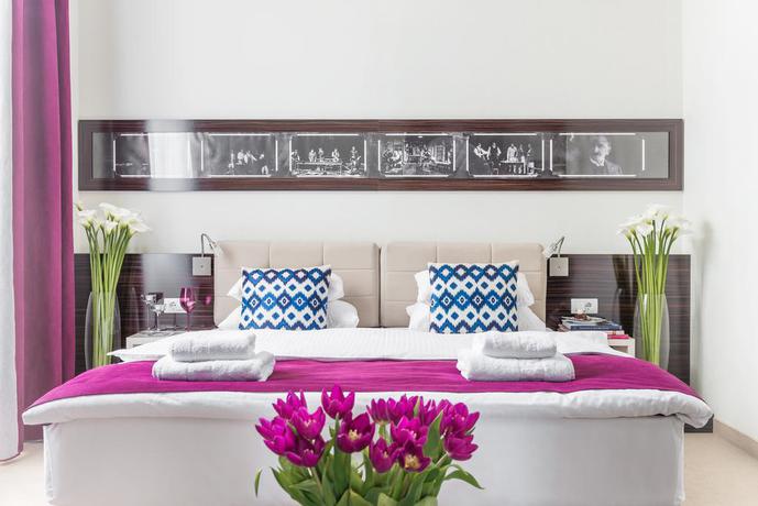 Imagen de la habitación del Hotel Theater Belgrade. Foto 9