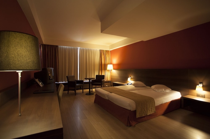 Imagen de la habitación del Hotel Theater. Foto 7