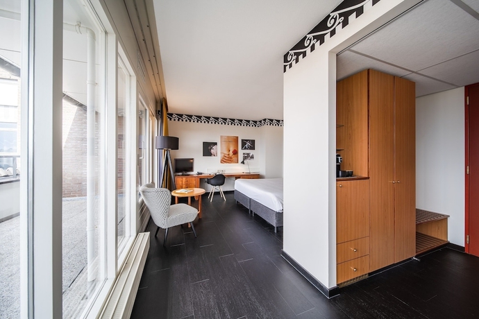 Imagen de la habitación del Hotel Theater Figi. Foto 10