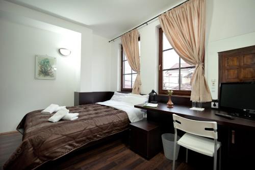 Imagen de la habitación del Hotel Theatre, Bitola. Foto 7