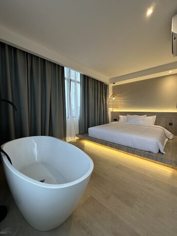 Imagen de la habitación del Hotel Theatre, Kuching. Foto 11
