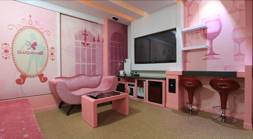 Imagen de la habitación del Hotel Thebay. Foto 22