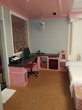 Imagen de la habitación del Hotel Thebay. Foto 23