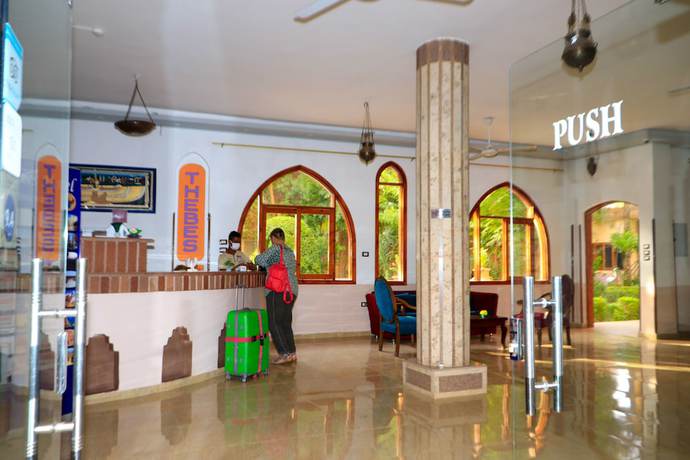 Imagen de los interiores del Hotel Thebes Luxor. Foto 19