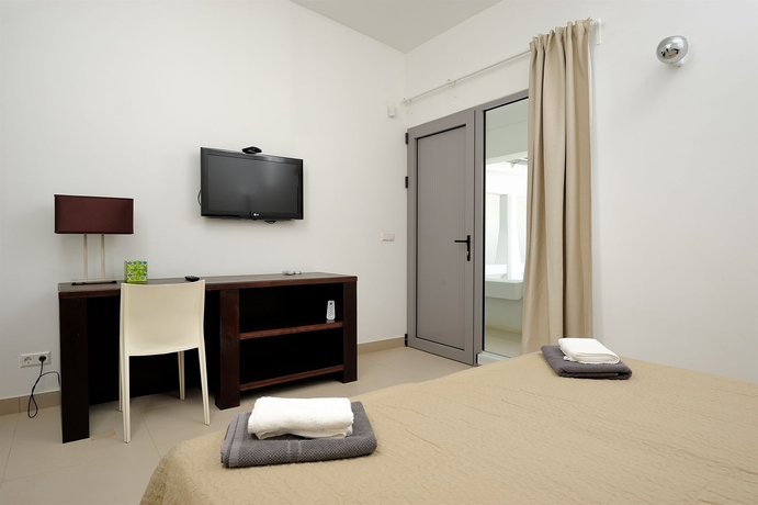 Imagen de la habitación del Hotel Thebonairian. Foto 2