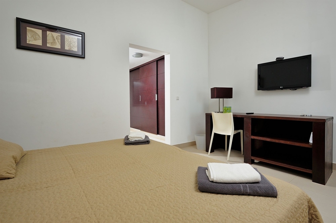 Imagen de la habitación del Hotel Thebonairian. Foto 3