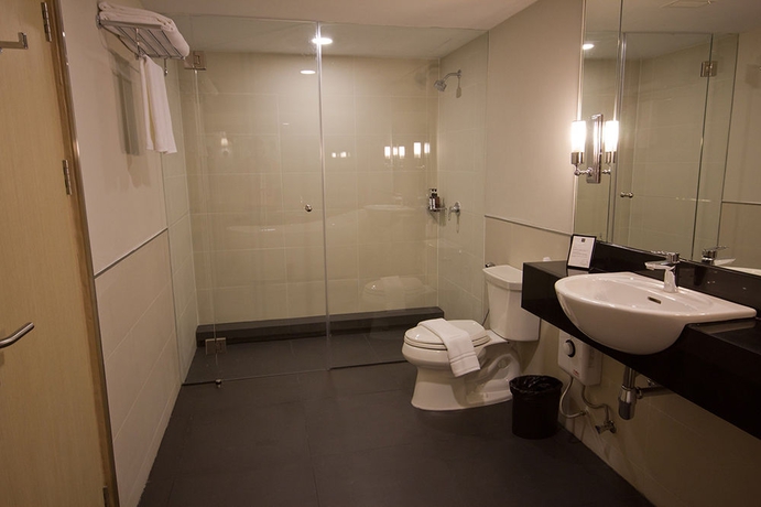 Imagen de la habitación del Hotel Thee Bangkok By Th District. Foto 10