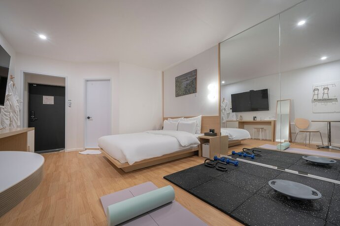 Imagen de la habitación del Hotel Thehyoosik Aank Cheonan Station 1. Foto 15