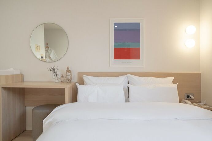 Imagen de la habitación del Hotel Thehyoosik Aank Cheonan Station 2. Foto 20