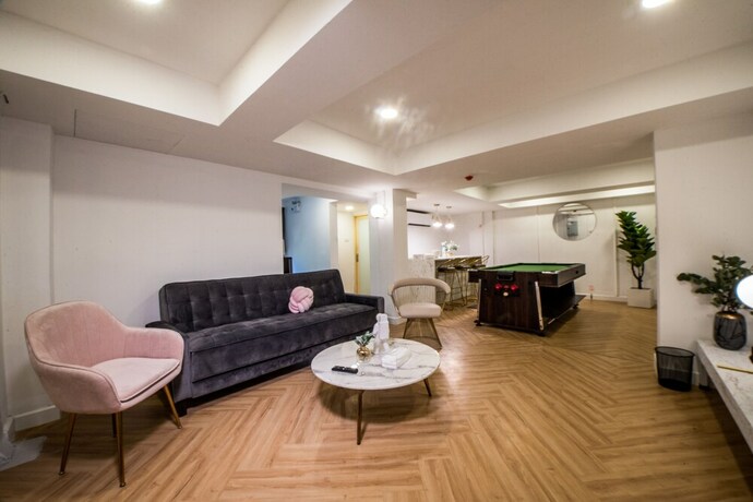 Imagen de la habitación del Hotel Theme Boutique. Foto 20
